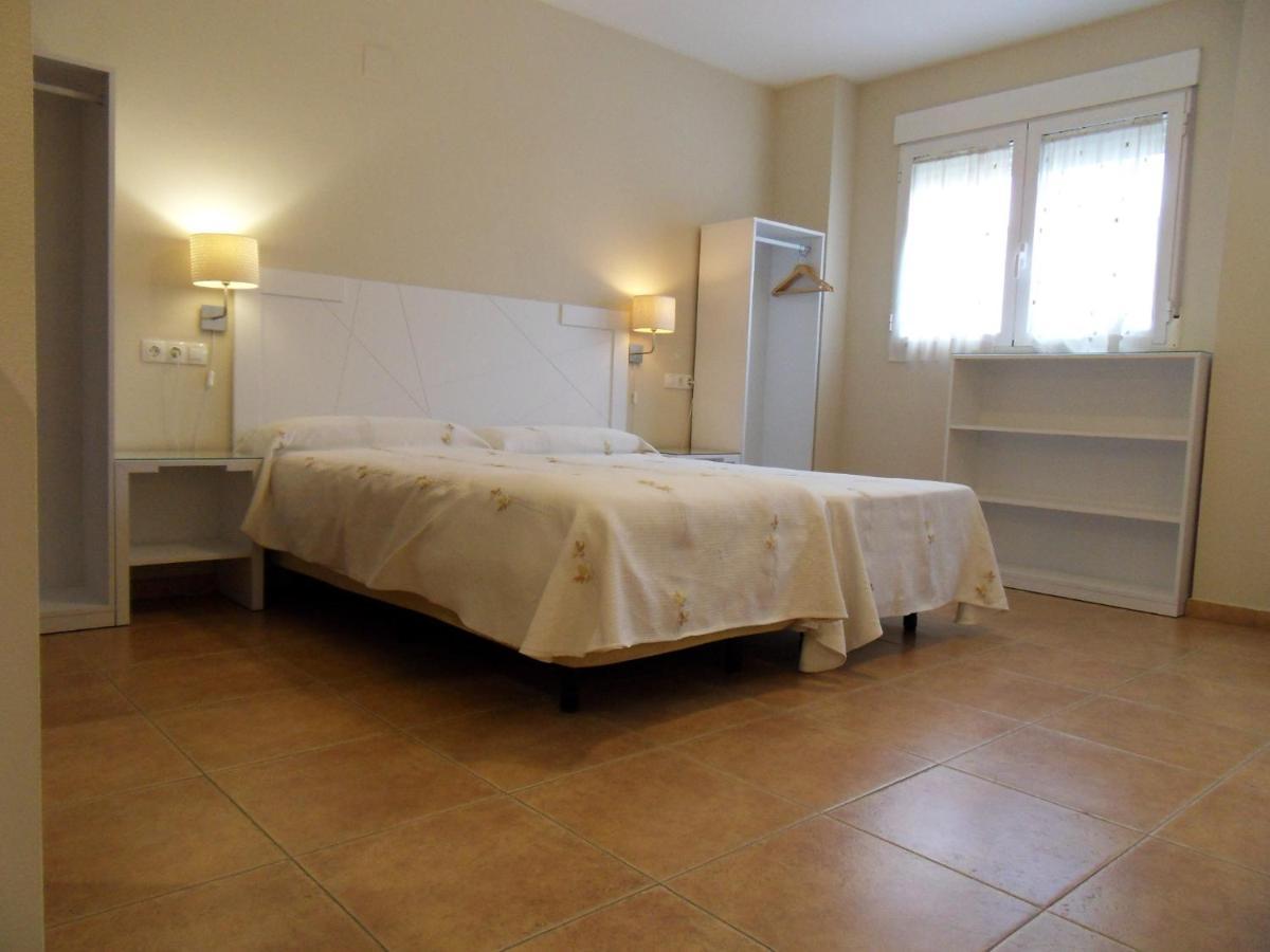 Hostal El Estudio Almansa Buitenkant foto