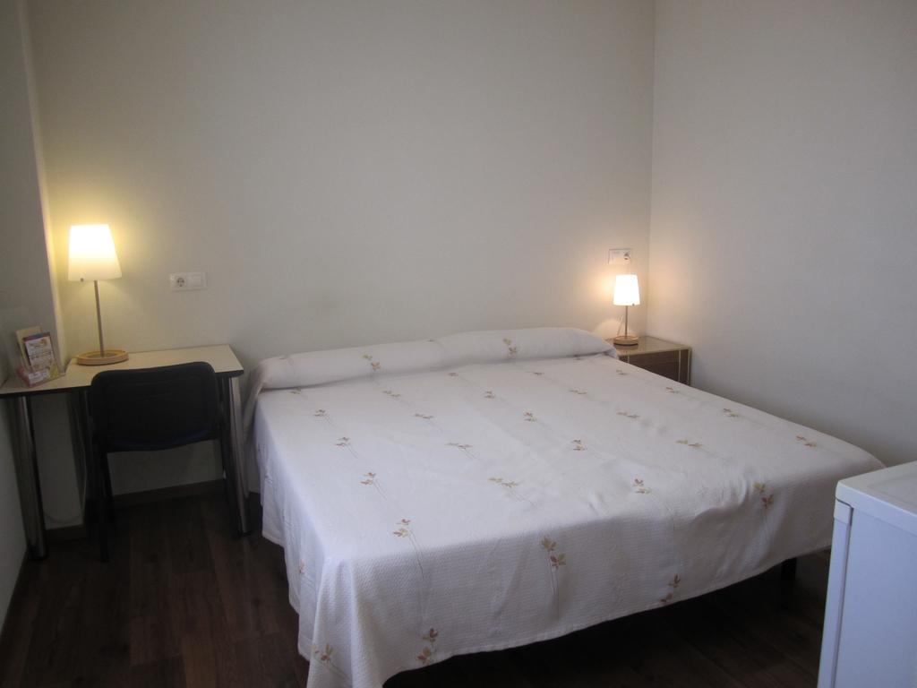 Hostal El Estudio Almansa Buitenkant foto