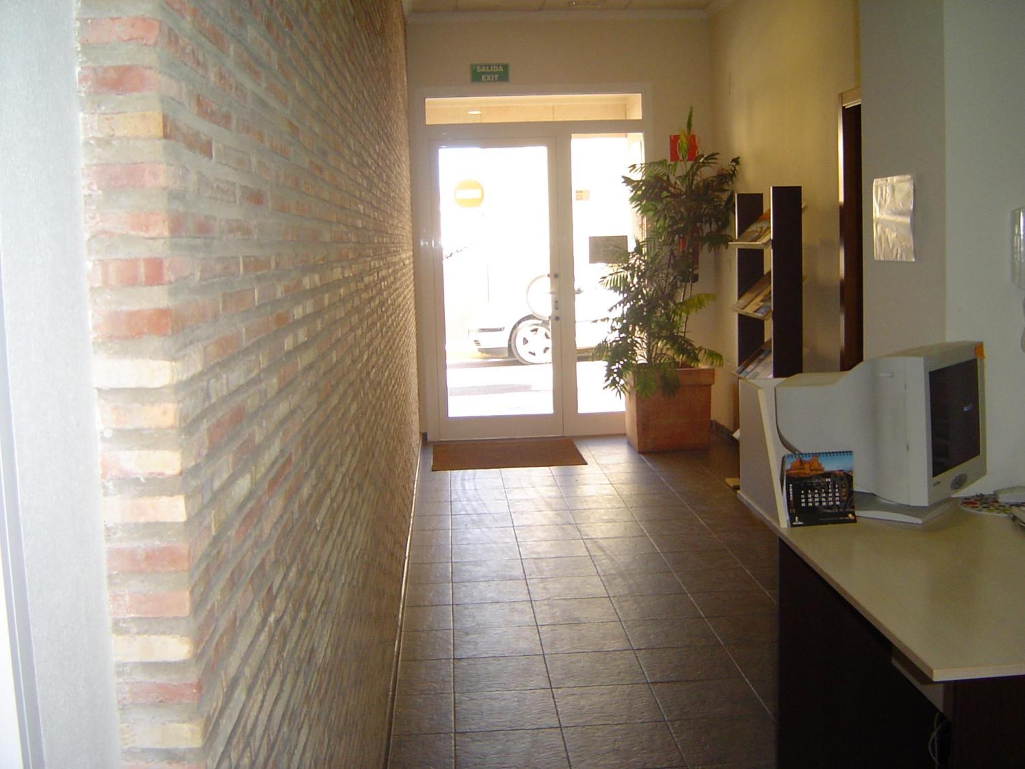 Hostal El Estudio Almansa Buitenkant foto