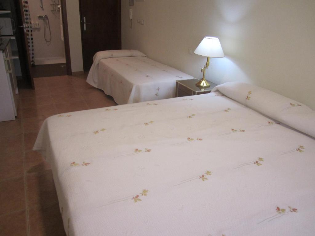 Hostal El Estudio Almansa Kamer foto
