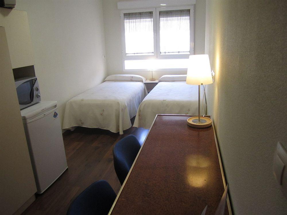 Hostal El Estudio Almansa Buitenkant foto